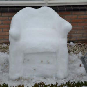 Sneeuwsculptuur 'Fauteuil'