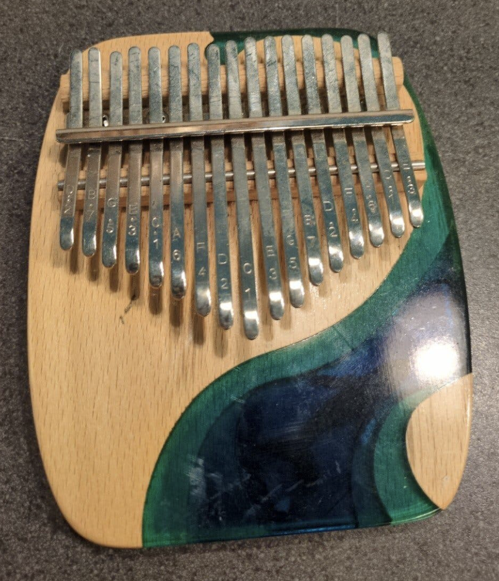 Kalimba K17 flatboard Hluru Walvis