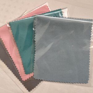 Poetsdoekjes voor (mini-)kalimba, effen, in vier kleuren beschikbaar